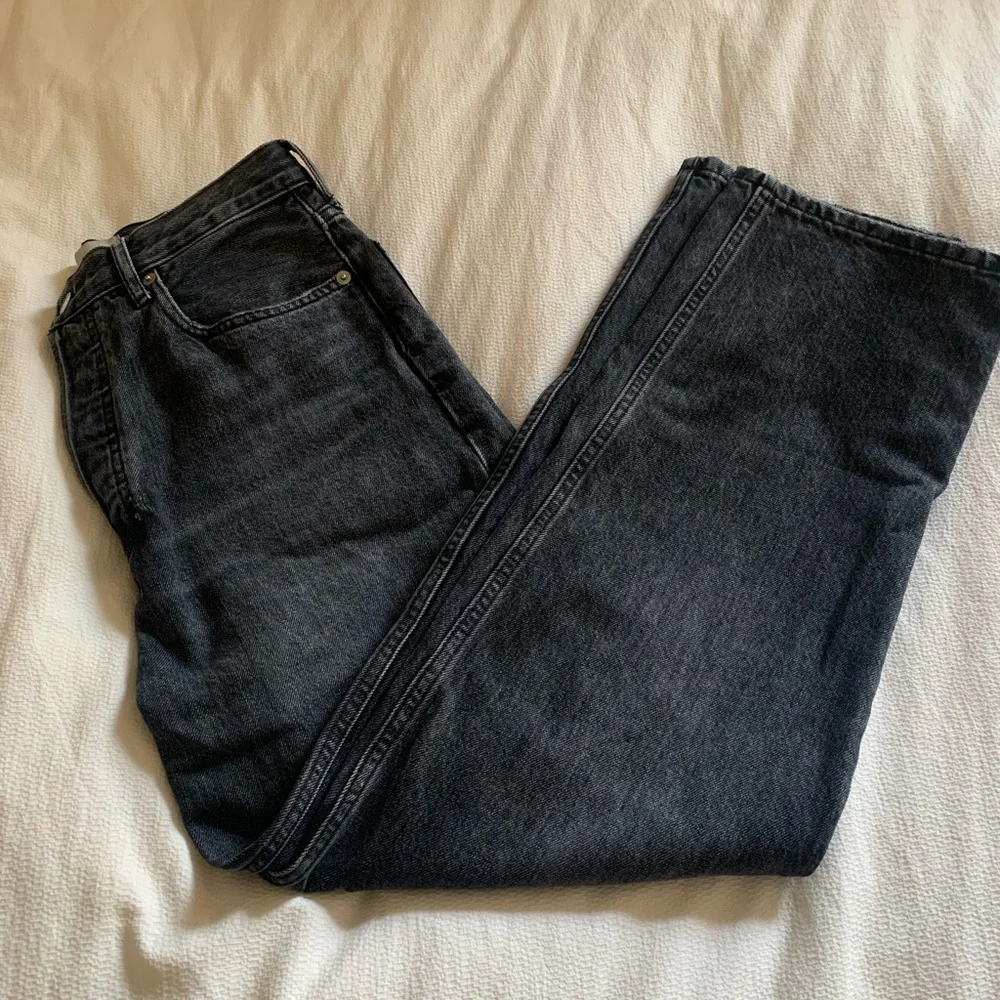 Everlane 90’s Way-High Jean - Picture 2 of 5
